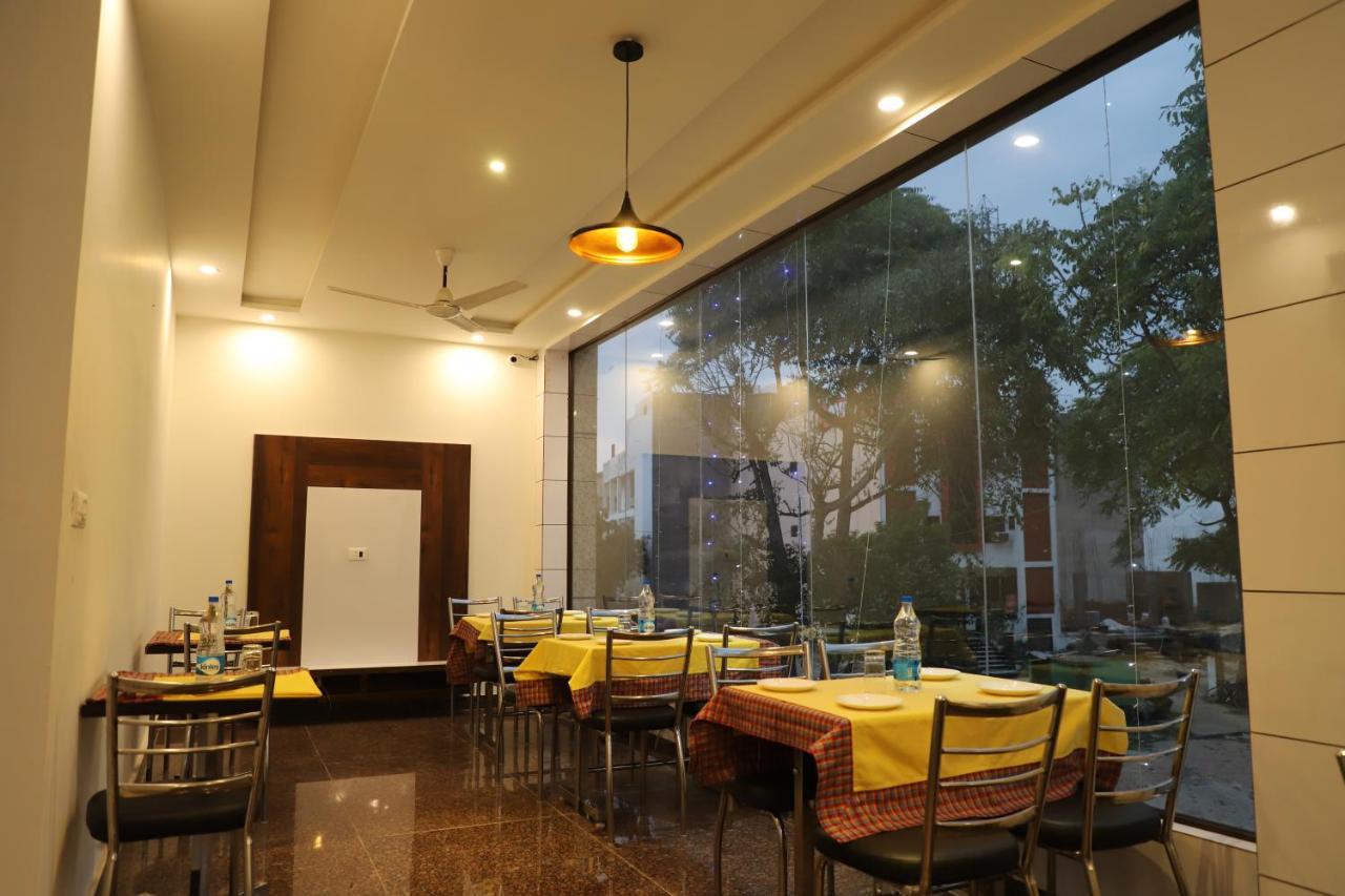 Hotel Dream Comfort Agra  Exterior foto